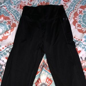 VS Pink Ultimate Leggings